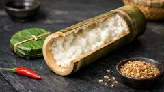 Dadih là gì: yogurt sữa trâu ủ trong ống tre, lên men tự nhiên không cần men cái